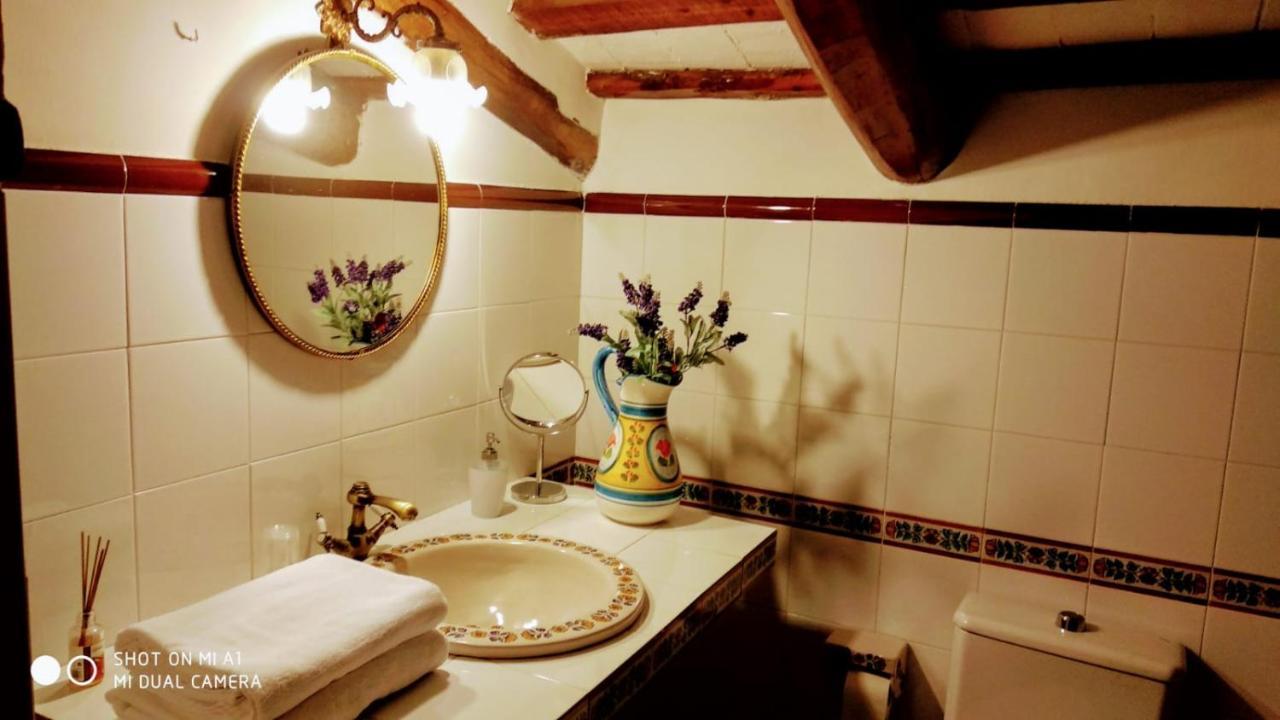 Masia Can Sala Hotel Montornes Del Valles Ngoại thất bức ảnh